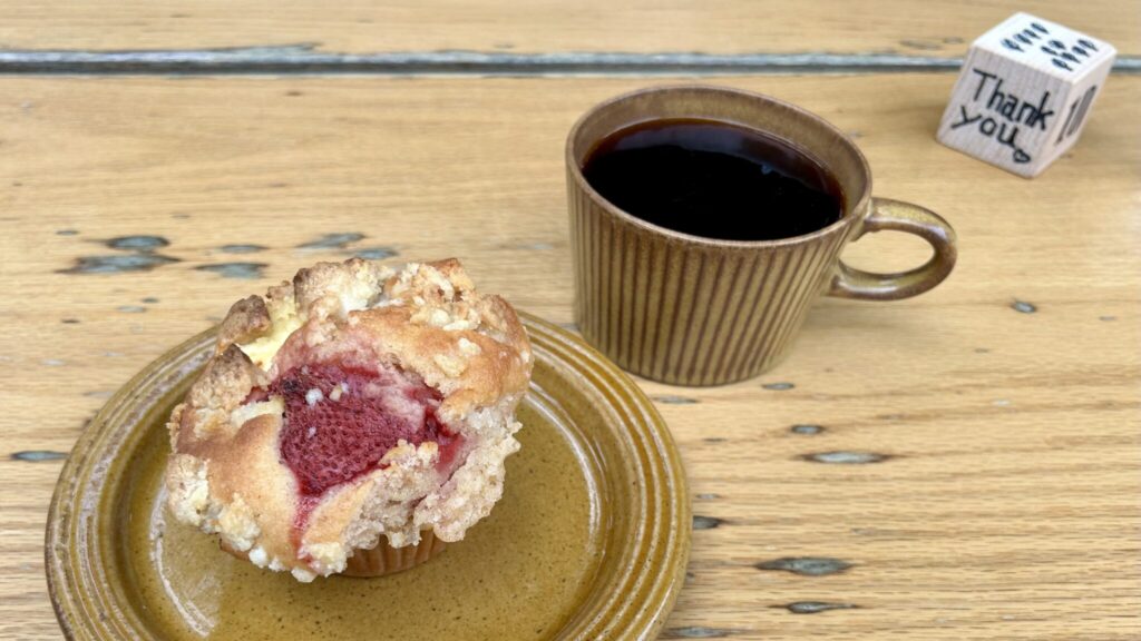 カフェグローブのスイーツとコーヒー