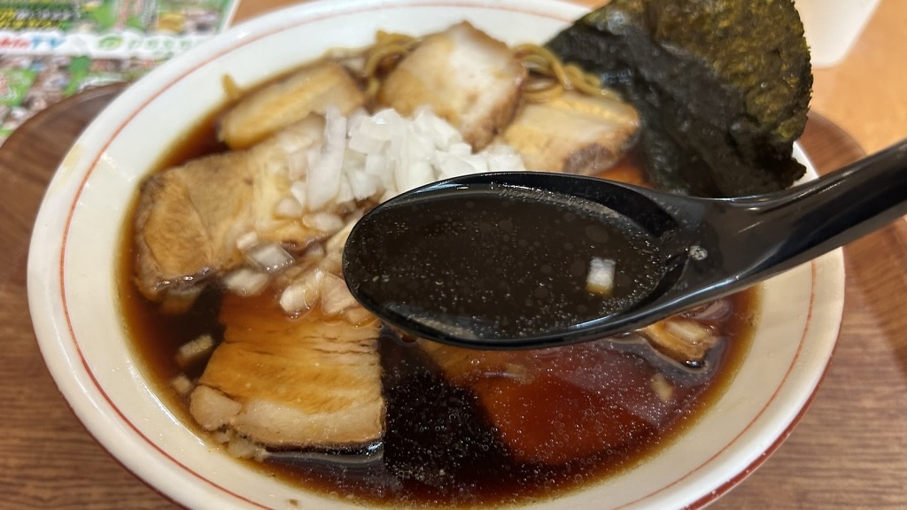 白浜軒の竹岡式ラーメン