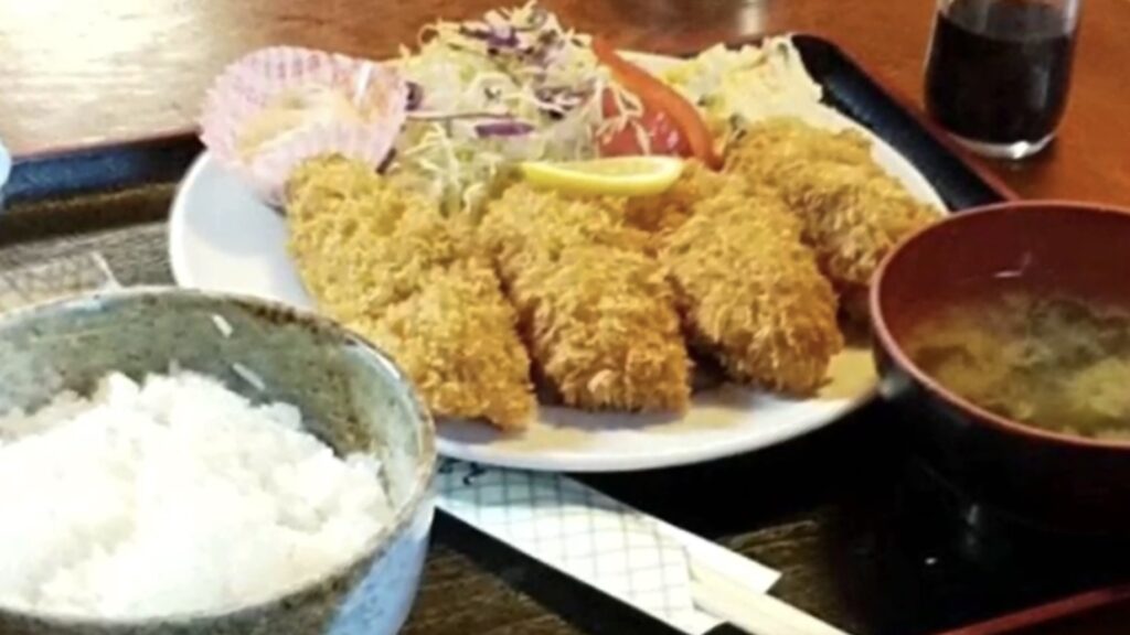 ワカバのカキフライ定食