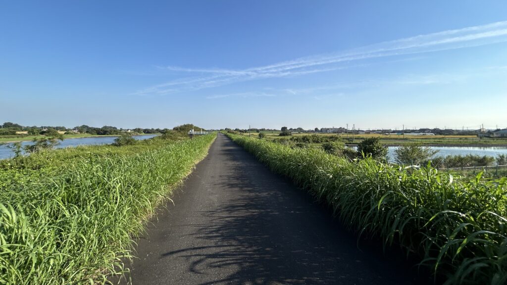 (左)新水路 (右)三日月湖