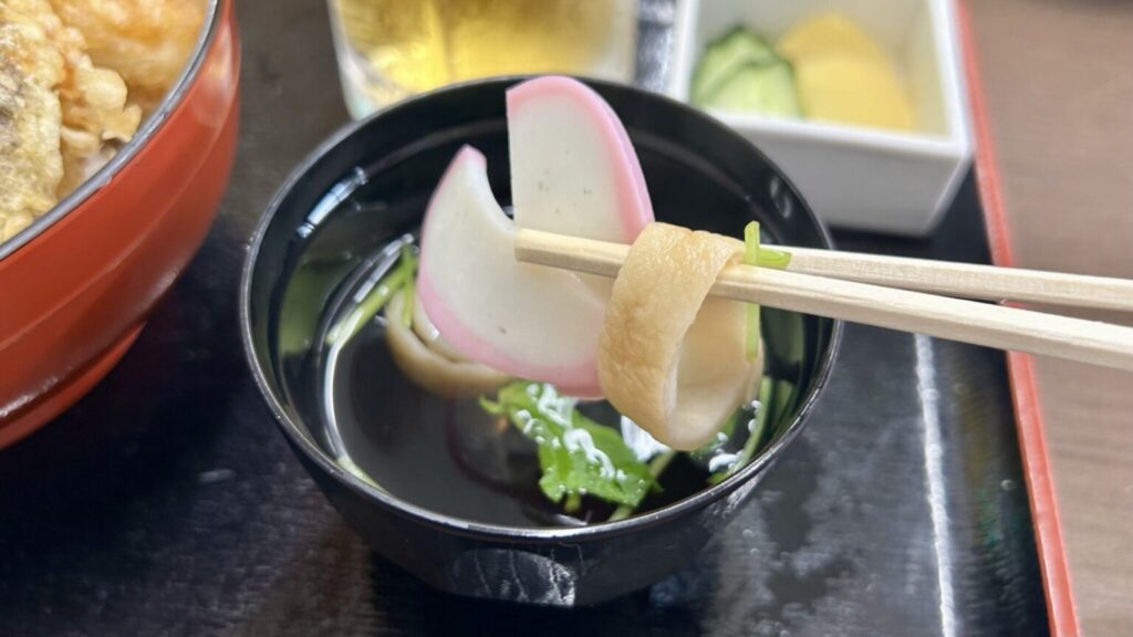 水産センターのナマズ天丼