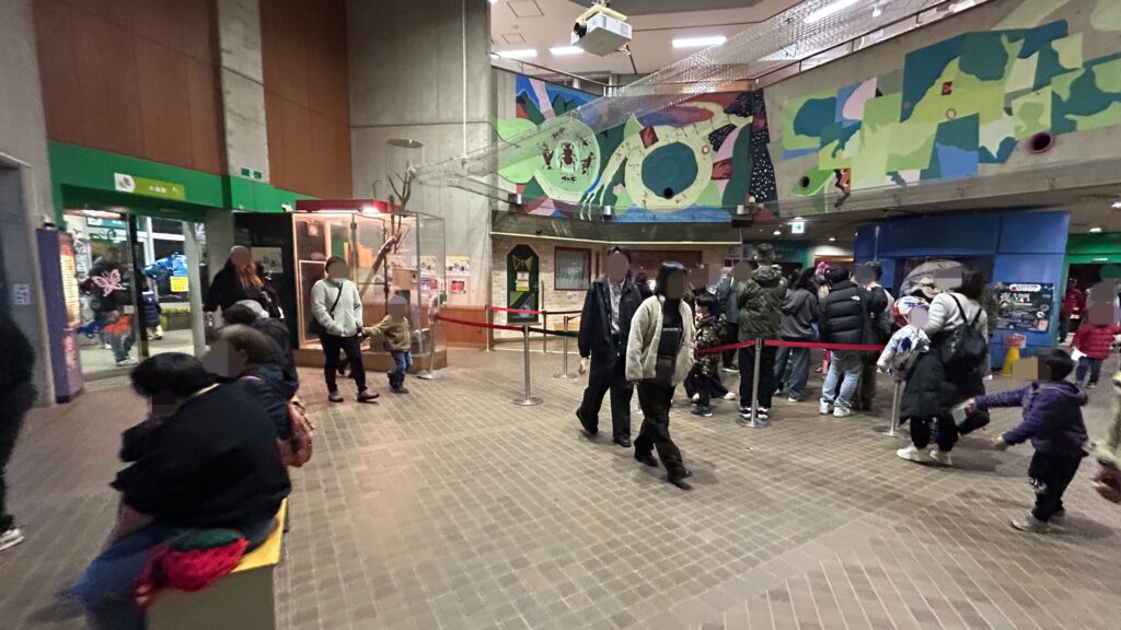 生物園の夜間特別開園